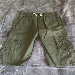 Boys Forest Green Kids Cargo Shorts 9/10 yrs NWOT